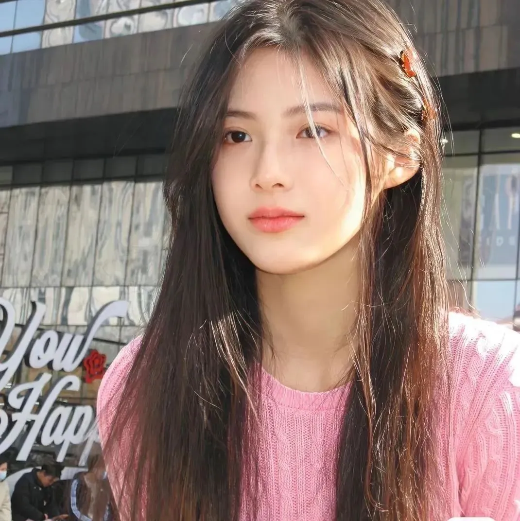 【青春遗憾美学】《升起的烟花，从下面看？还是从侧面看？》：不断重置时间只为和你在一起的夏天